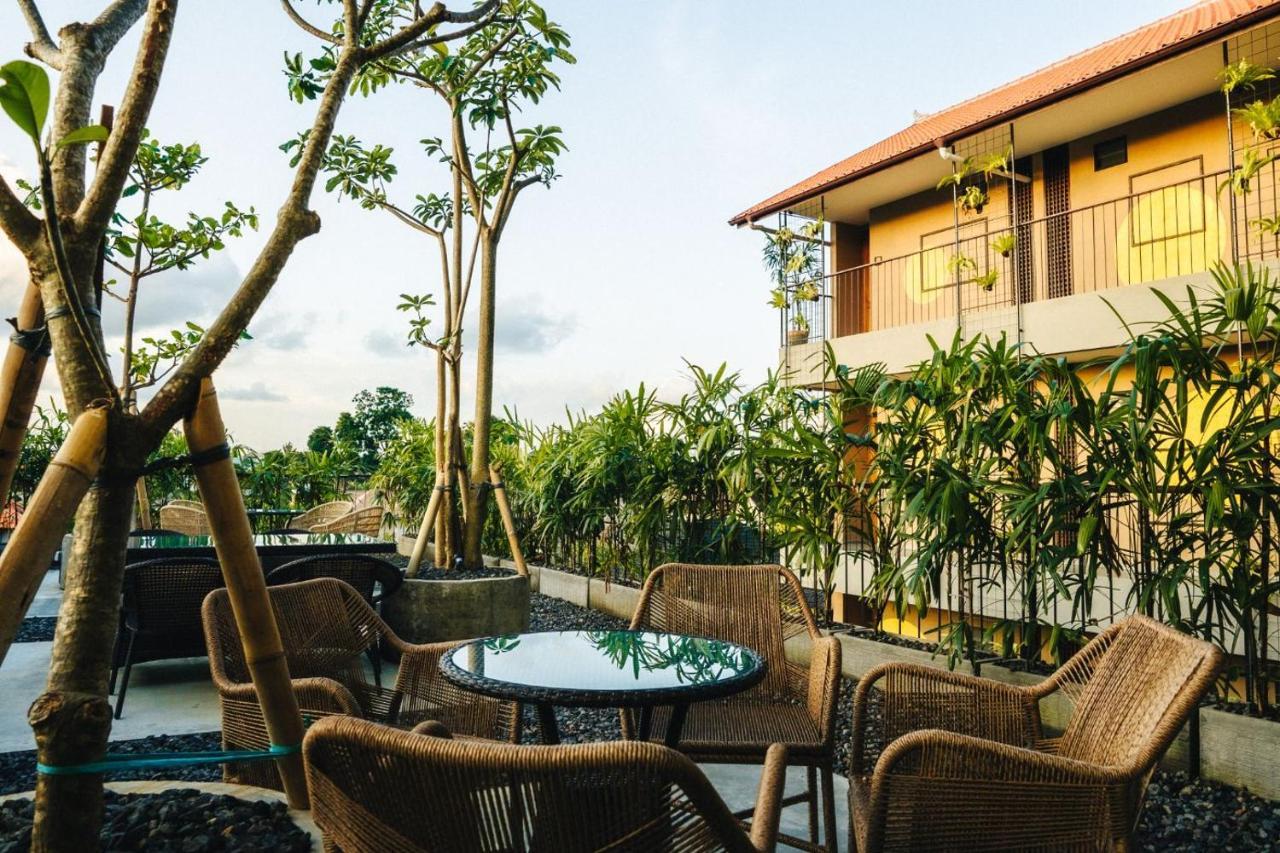 Tanaga Coliving Hotel Seminyak  Ngoại thất bức ảnh