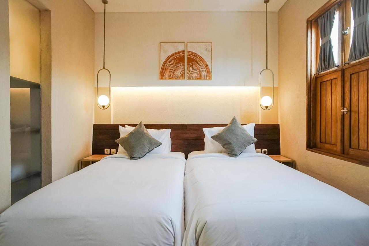 Tanaga Coliving Hotel Seminyak  Ngoại thất bức ảnh