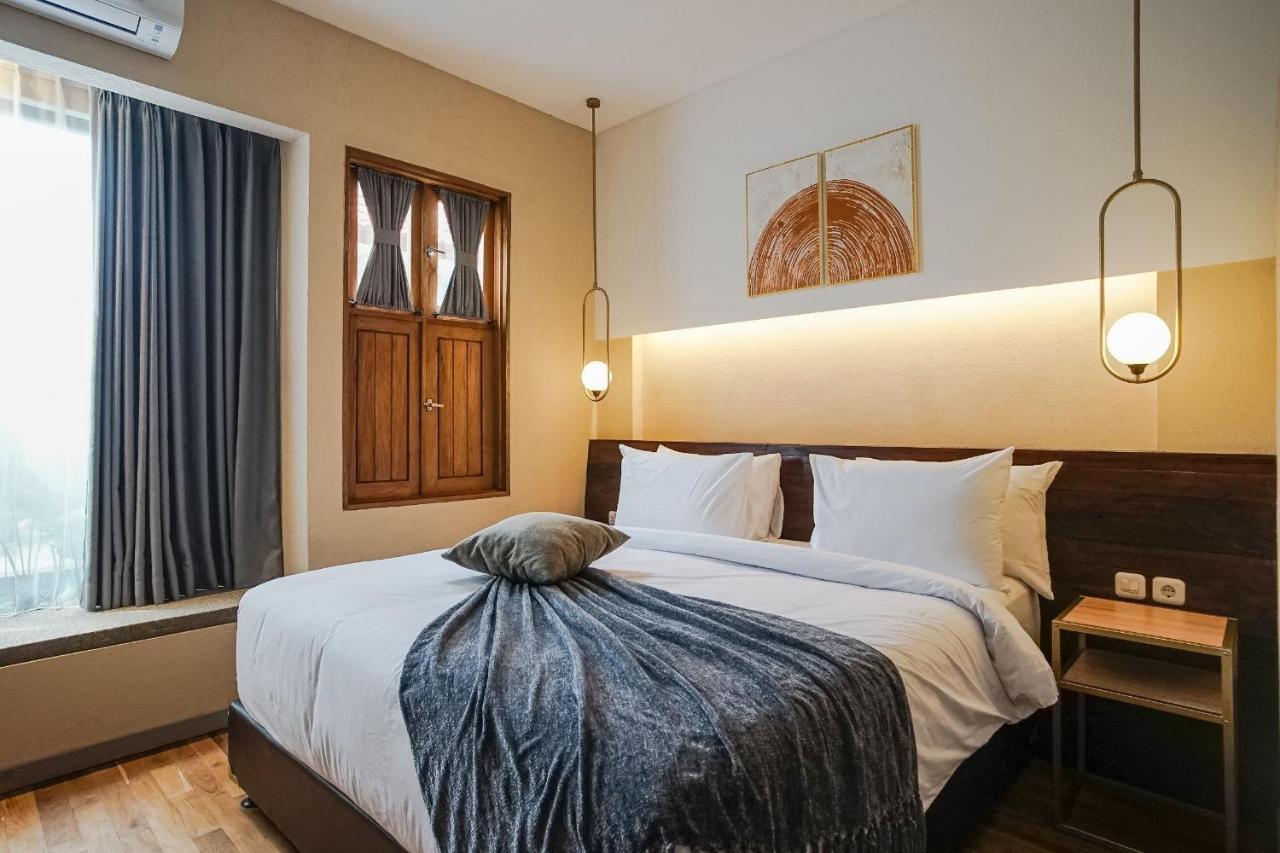 Tanaga Coliving Hotel Seminyak  Ngoại thất bức ảnh