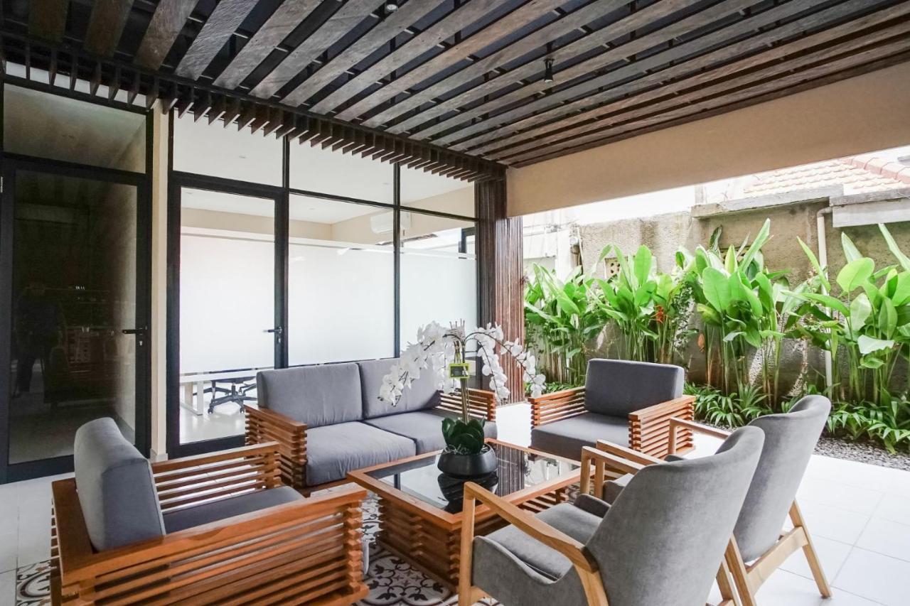 Tanaga Coliving Hotel Seminyak  Ngoại thất bức ảnh