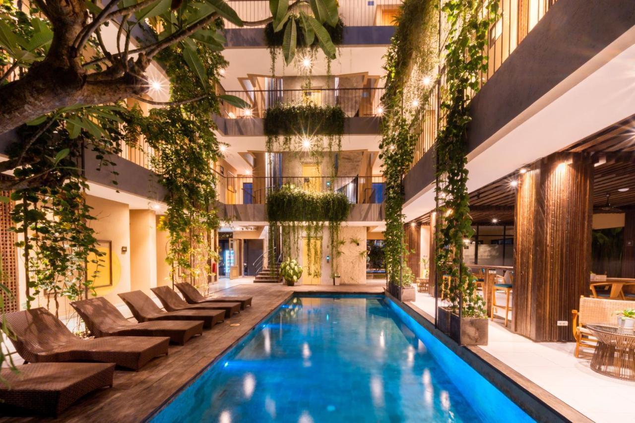 Tanaga Coliving Hotel Seminyak  Ngoại thất bức ảnh