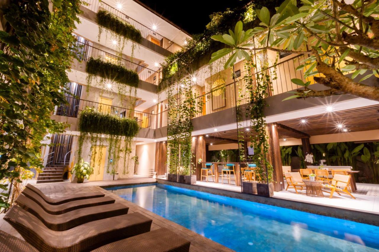 Tanaga Coliving Hotel Seminyak  Ngoại thất bức ảnh