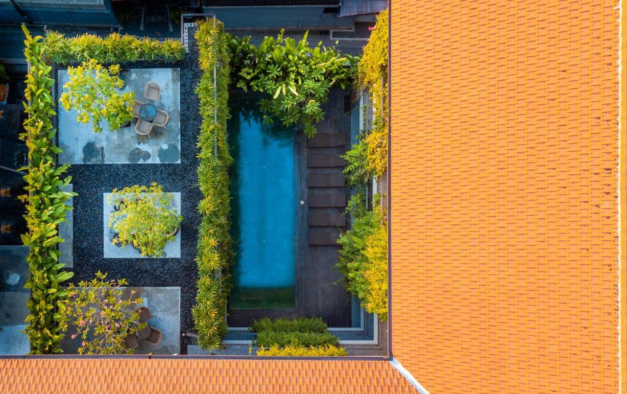 Tanaga Coliving Hotel Seminyak  Ngoại thất bức ảnh