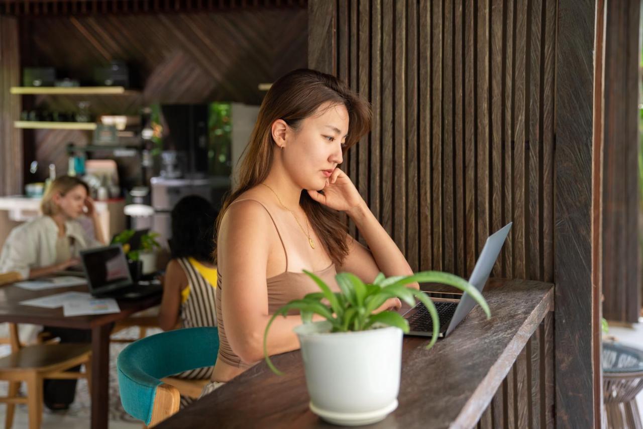 Tanaga Coliving Hotel Seminyak  Ngoại thất bức ảnh